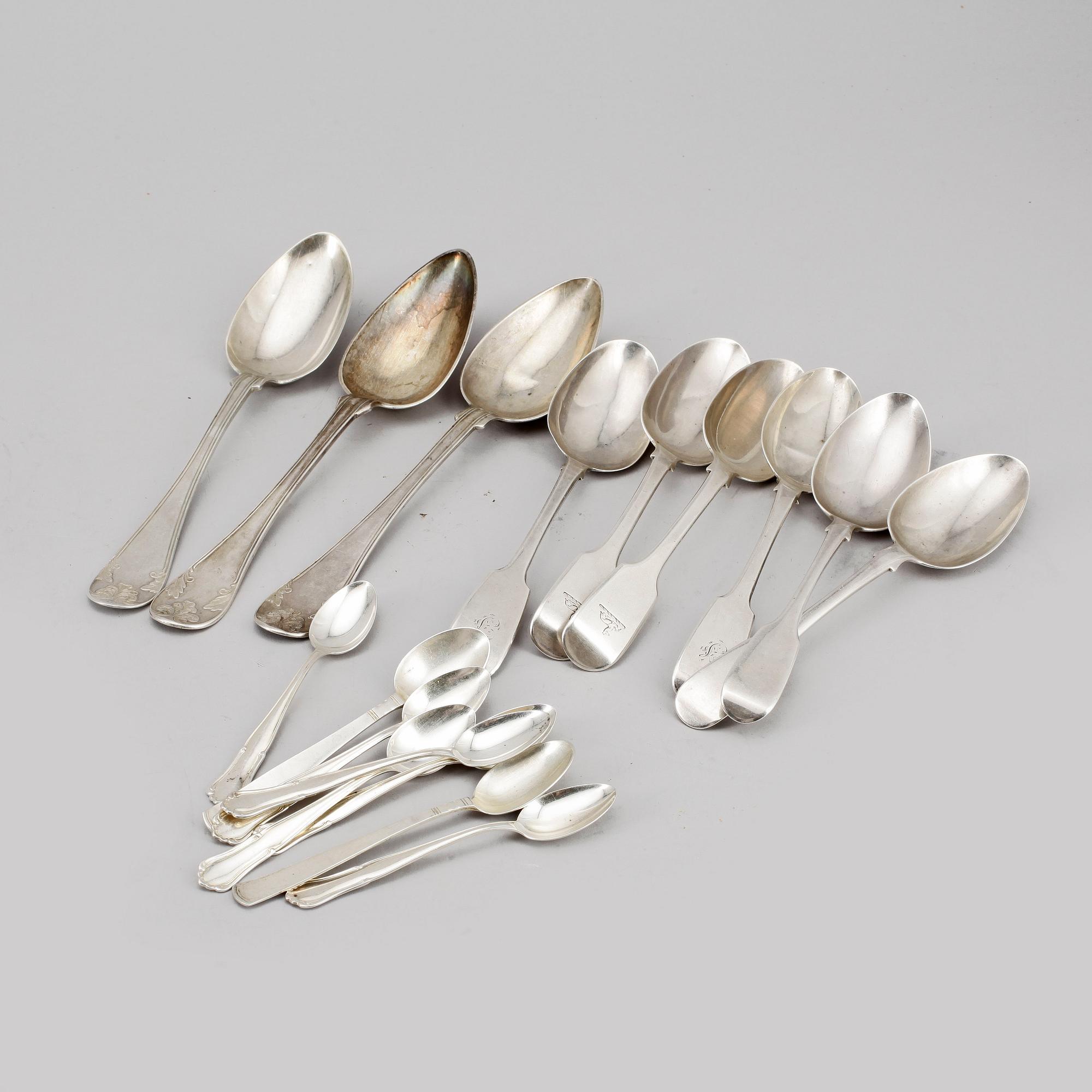 BESTICK, silver, 3+4+2+6+2, bl.a. GAB 1945. Total vikt ca 571g.