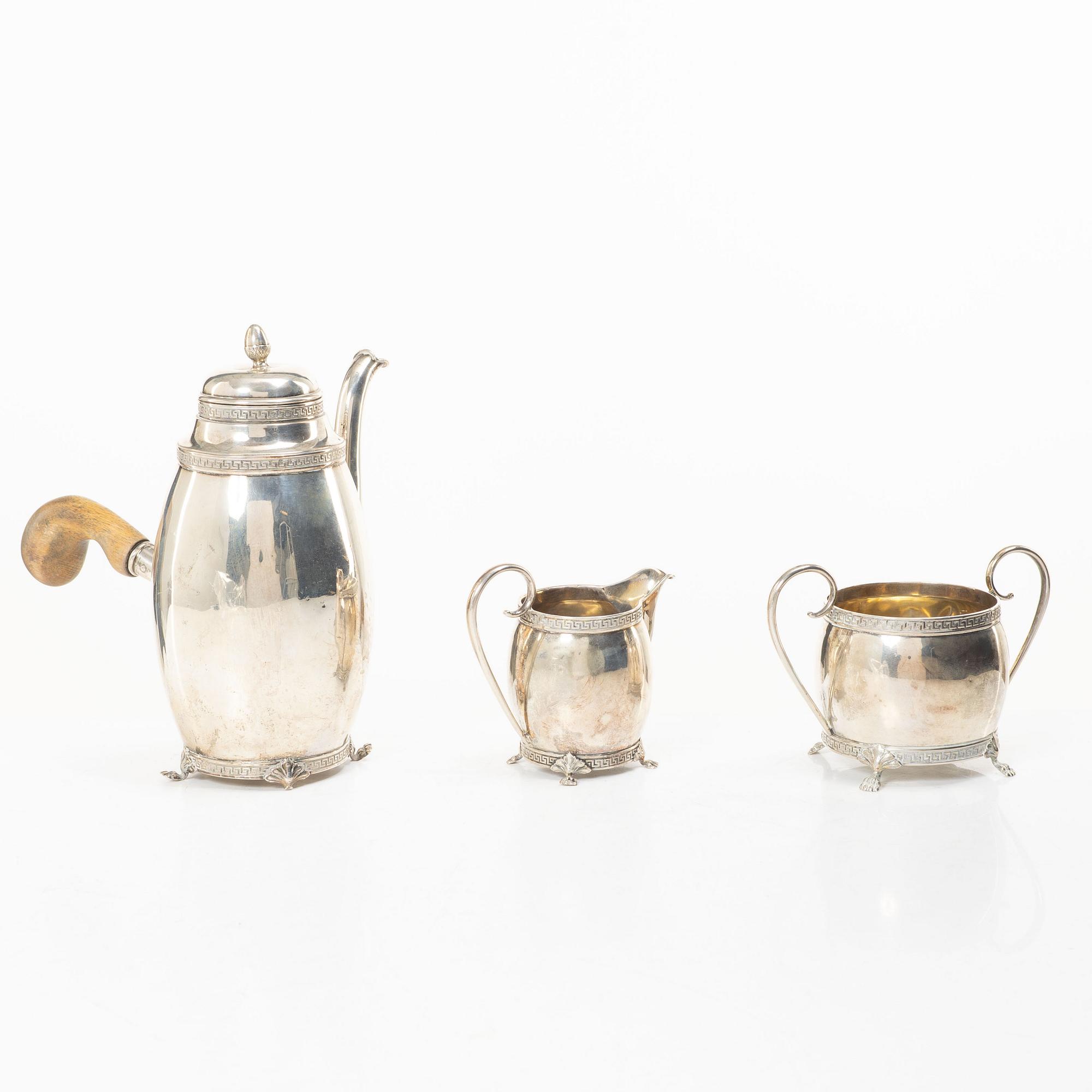 A Swedish three piece silver coffee set, mark of GA Dahlgren, Malmö 1918–1920.