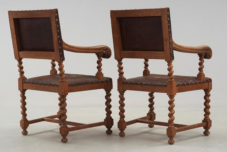 KARMSTOLAR, ett par, barockstil, 1900-talets början.