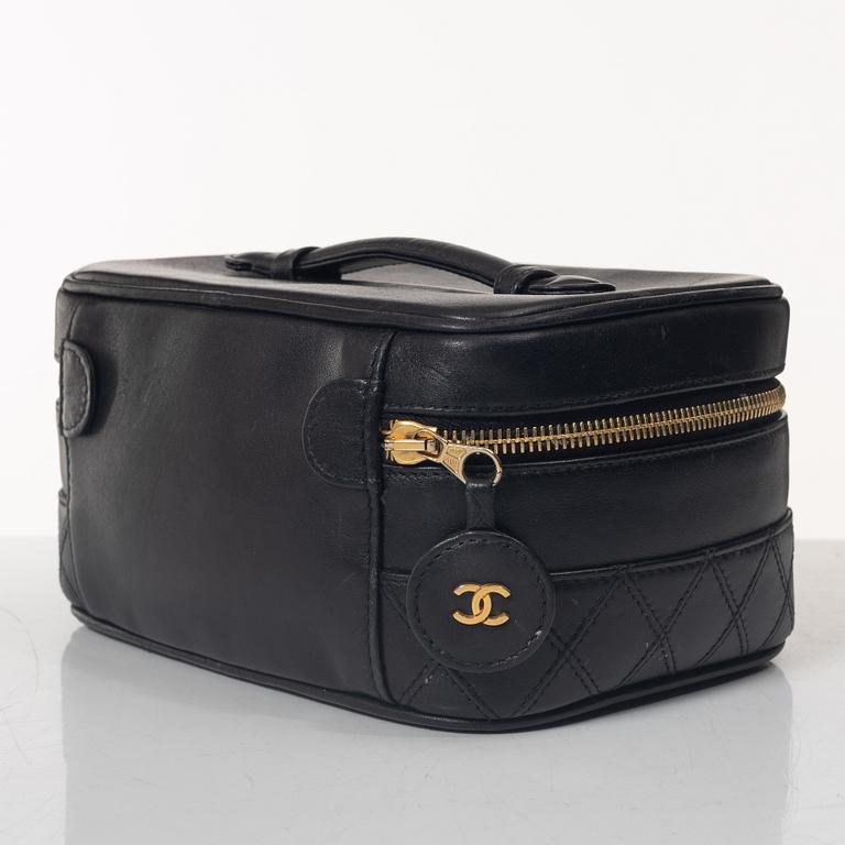 Chanel, beauty box, "Sac a Vanity", 1996-1997.