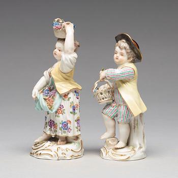 Two Meissen porcelain figurines, 20th Century.