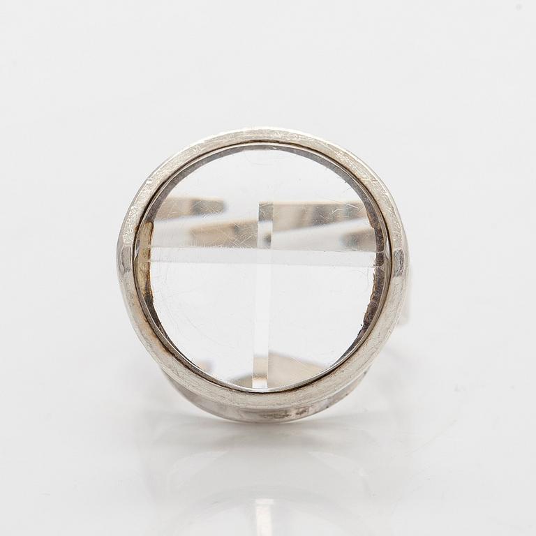 Jorma Laine, ring, silver, faceted rock crystal, Turun Hopea 1984.