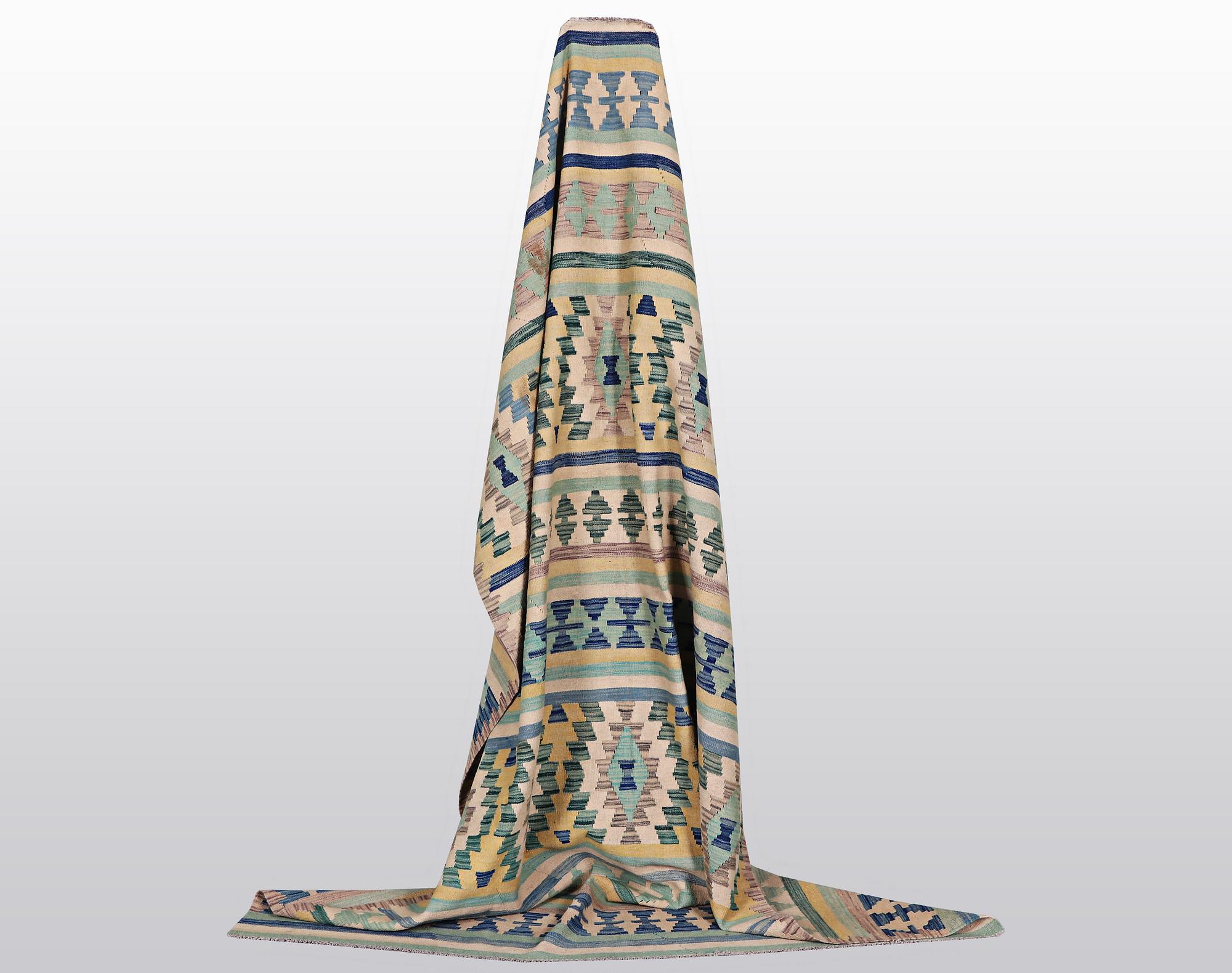 Matto, kilim, ca 300 x 209 cm.