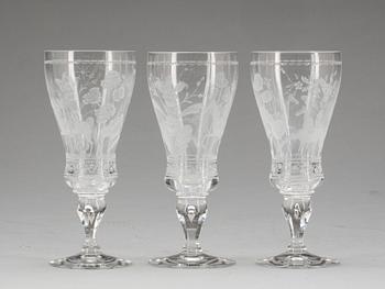 VINGLAS, 3 st. Glas, Kosta. "Dalecarlia", design Vicke Lindstrand 1962-65.
