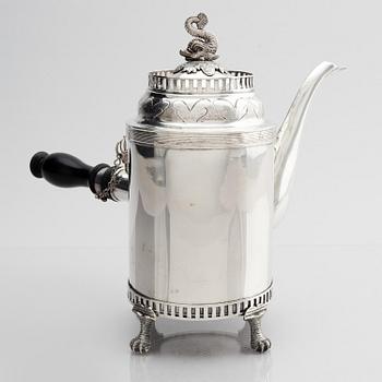 Fredrik Skough, kaffekanna, silver, (verksam 1824-1830) Borås. Empire.