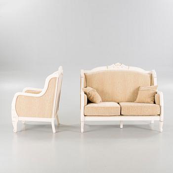 A pair of armchairs and a sofa from the second half of the 20th century.