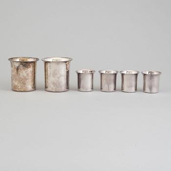 Six Einar Telander silver cups/beakers, 1990s 592 gram.