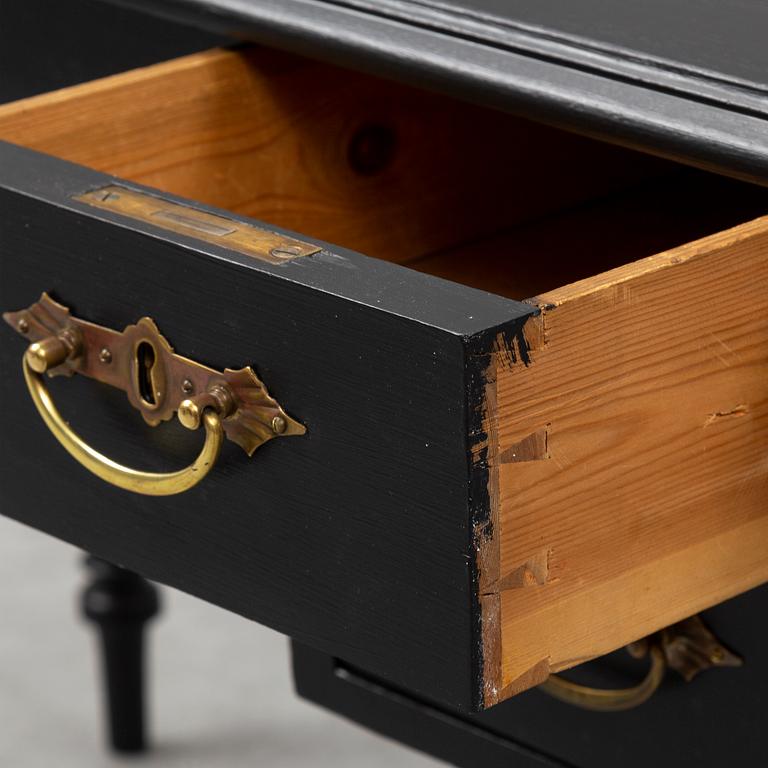 A ca 1900 writing desk.