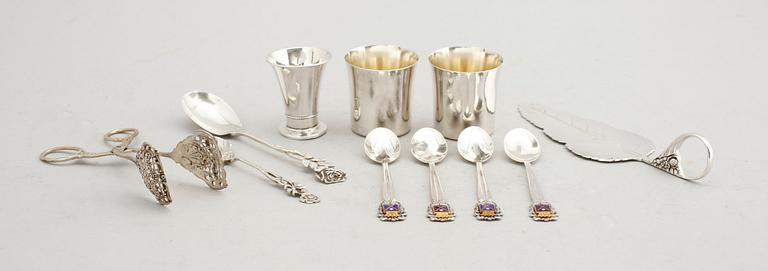 SAMLING SILVERFÖREMÅL, 11 delar, 1900-tal. Vikt ca 212 g.