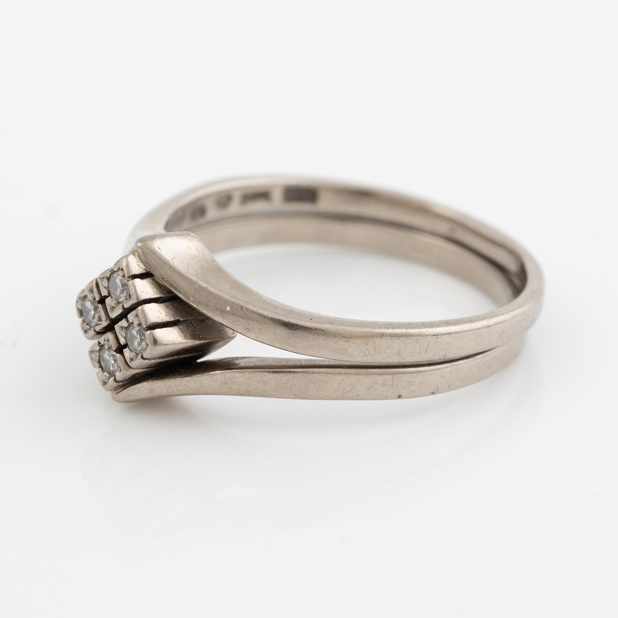Rings, two pieces, 18K white gold with small eight-cut diamonds.