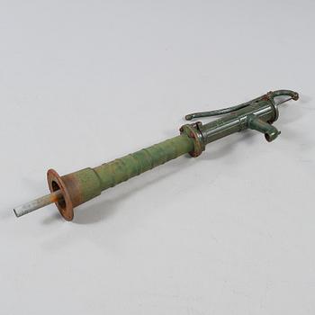 TRÄDGÅRDSPUMP, 1900-talets första hälft.