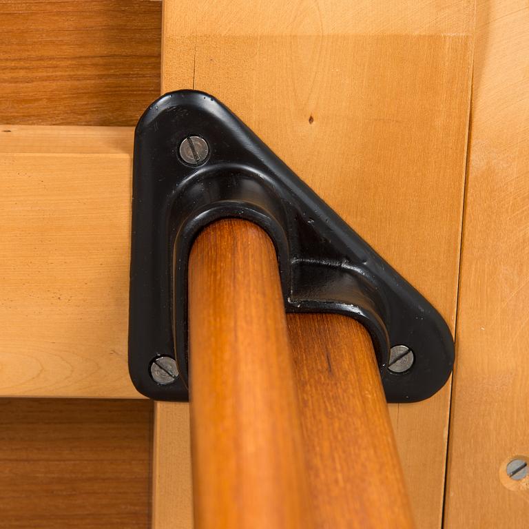 Alvar Aalto, matbord, modell H93, Artek 1960-tal.