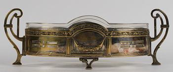 JARDINÄR, nysilver och glas, 1900-talets början.