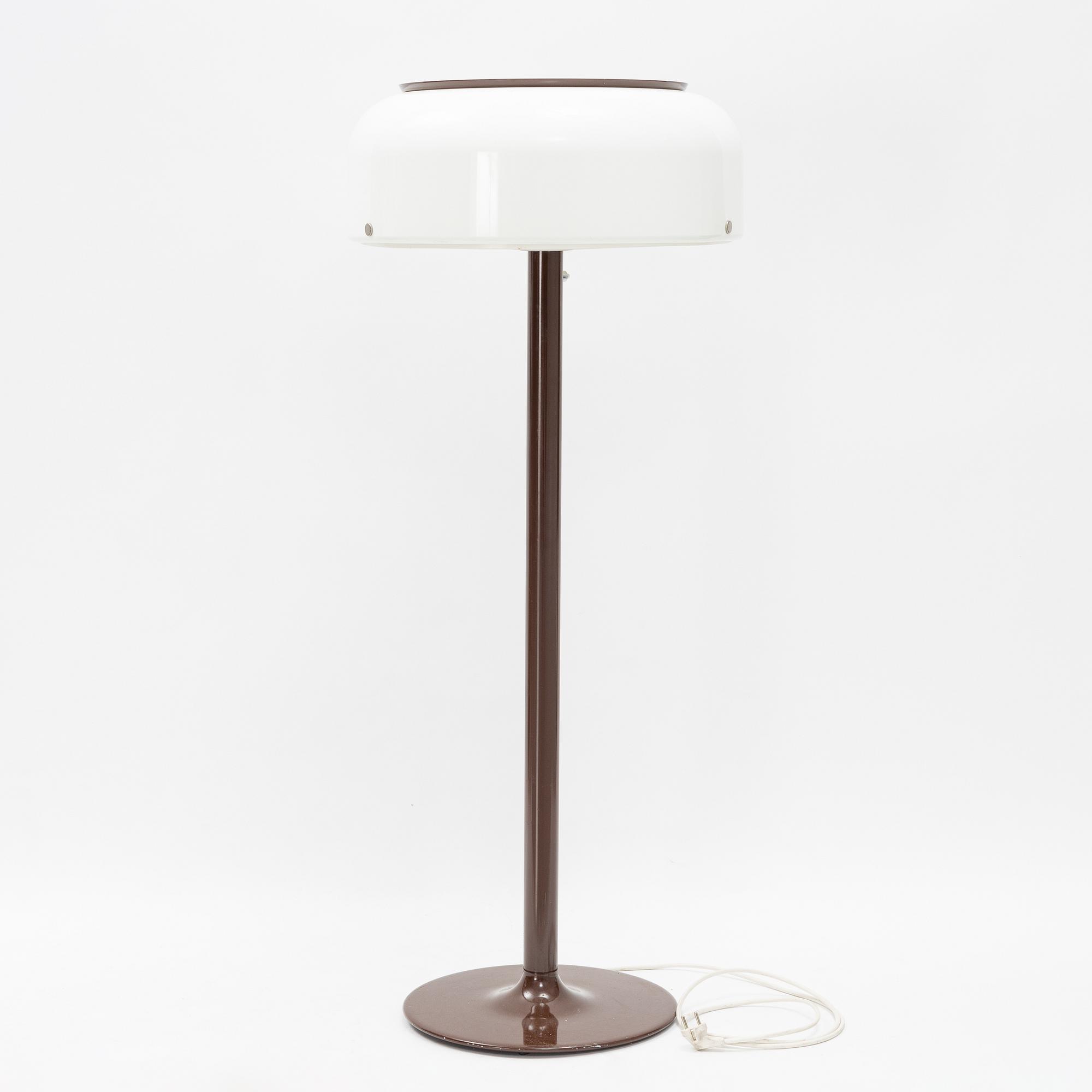 Anders Pehrson, a 'Knubbling' floor light, Ateljé Lyktan, Åhus.