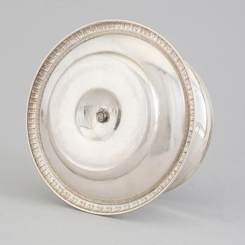 A 1927 silver bowl by KGM GAB, Uppsala.