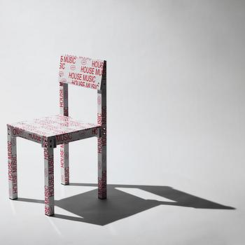 Fredrik Paulsen, a unique chair, "Chair One, Knuckles Chuckles", JOY, 2024.