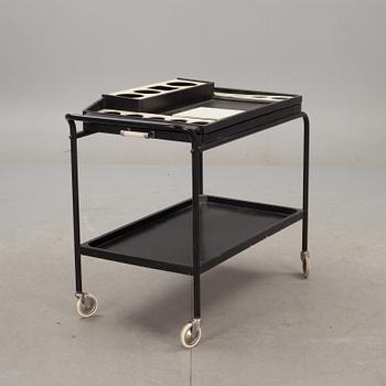 SERVERINGSVAGN, funkis, 1900-talets första hälft.
