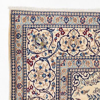 A part silk Nain carpet approx. 343 x 248 cm.