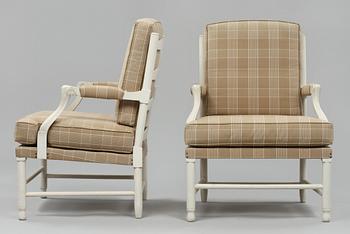 FÅTÖLJER, ett par, s k "Gripsholmsfåtölj", 1900-talets andra hälft.