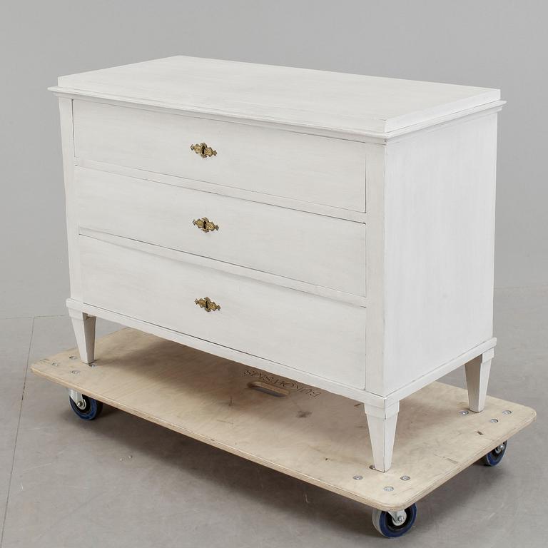 BYRÅ, sengustaviansk, 1800-talets början.