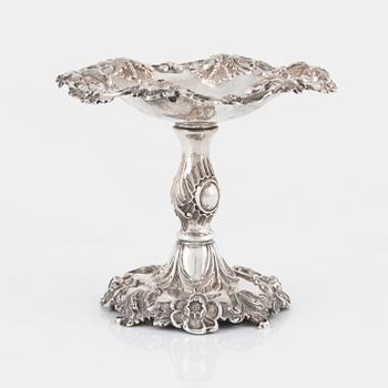 Fat på fot, silver, Göteborg, 1852.
