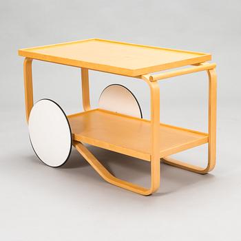 Alvar Aalto, tarjoiluvaunu, malli 901, Artek 1990-luku.