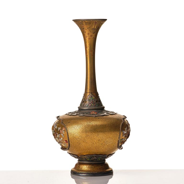 A gold-lacquer, silver moutned Shibayama style vase, Meiji period (1868-1912).