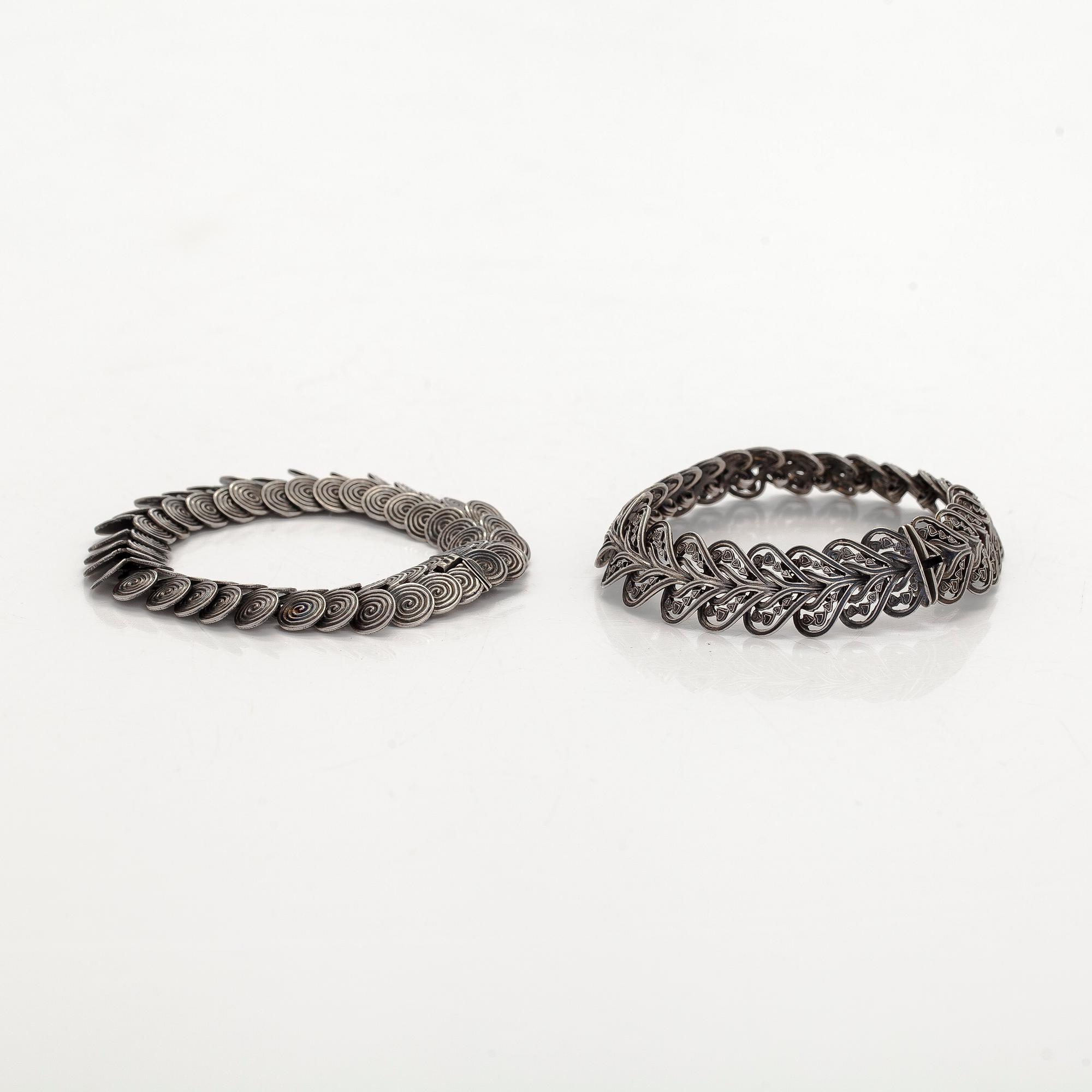 Bracelets, 2 pieces, silver, Tillander, 1952.