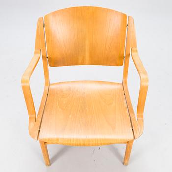 PETER HVIDT & ORLA MØLGAARD NIELSEN, karmstol, "Ax-stolen", Fritz Hansen, Danmark. Modellen formgiven 1950.