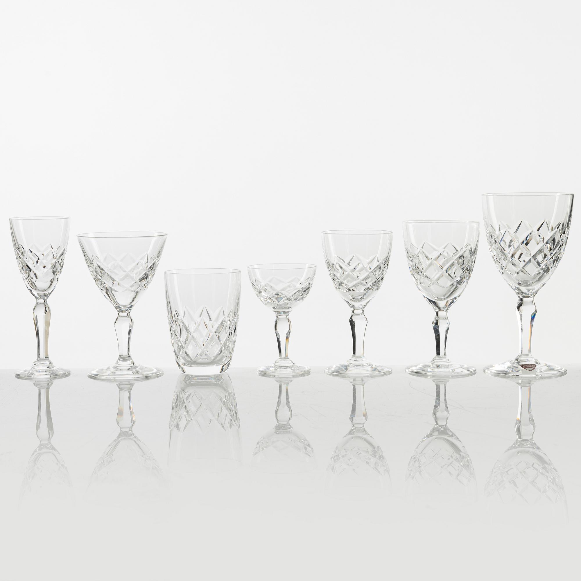 Gunnar Cyrén, a 42-piece "Karolina" glass service, Orrefors, Sweden.