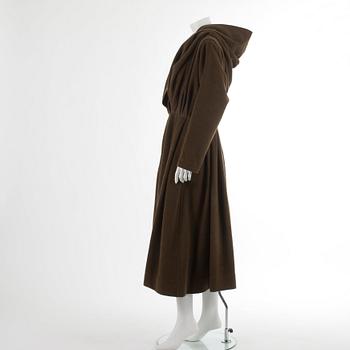 YVE SAINT LAURENT, a green wool and cashmere coat.