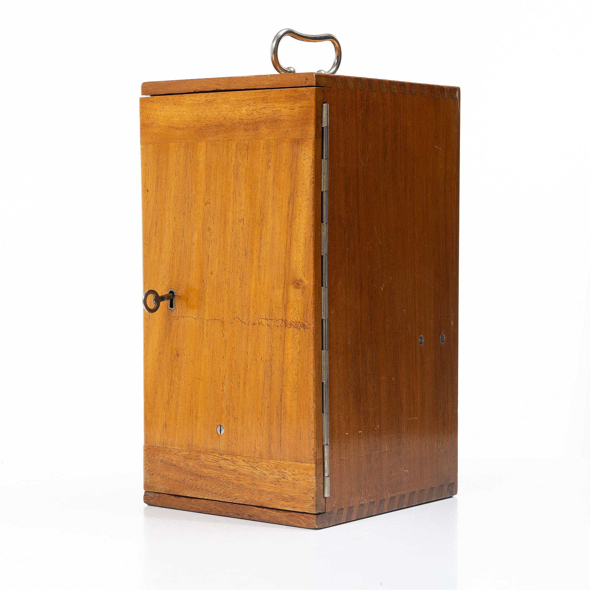 C Reichert, microscope in case, Austria, circa 1900.