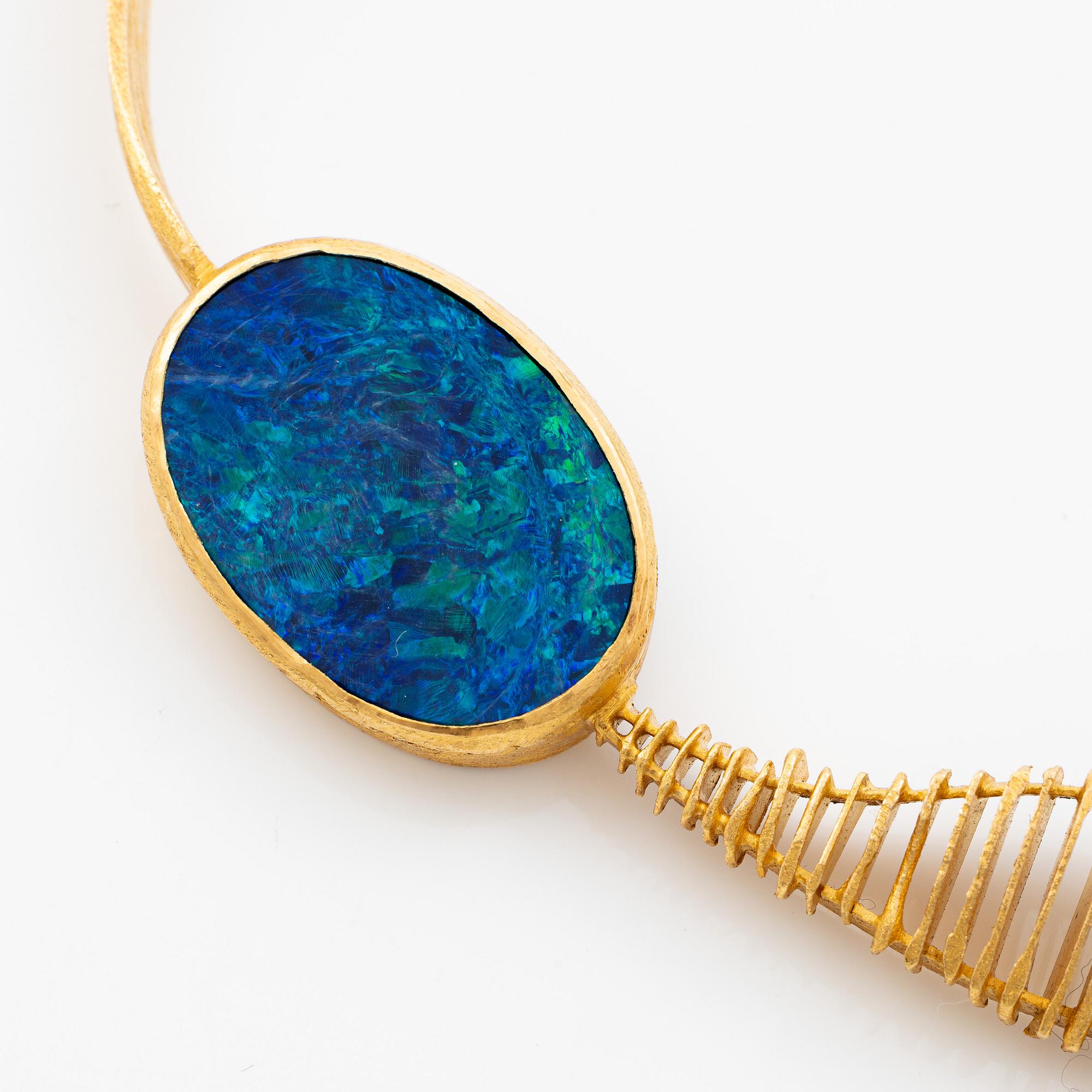 Karlheinz Sauer a necklace 18K gold and opal with cultured pearls and round brilliant-cut diamonds.
