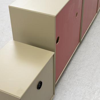 Peter J. Lassen, skåpsmoduler, 5 st, Montana, Danmark.