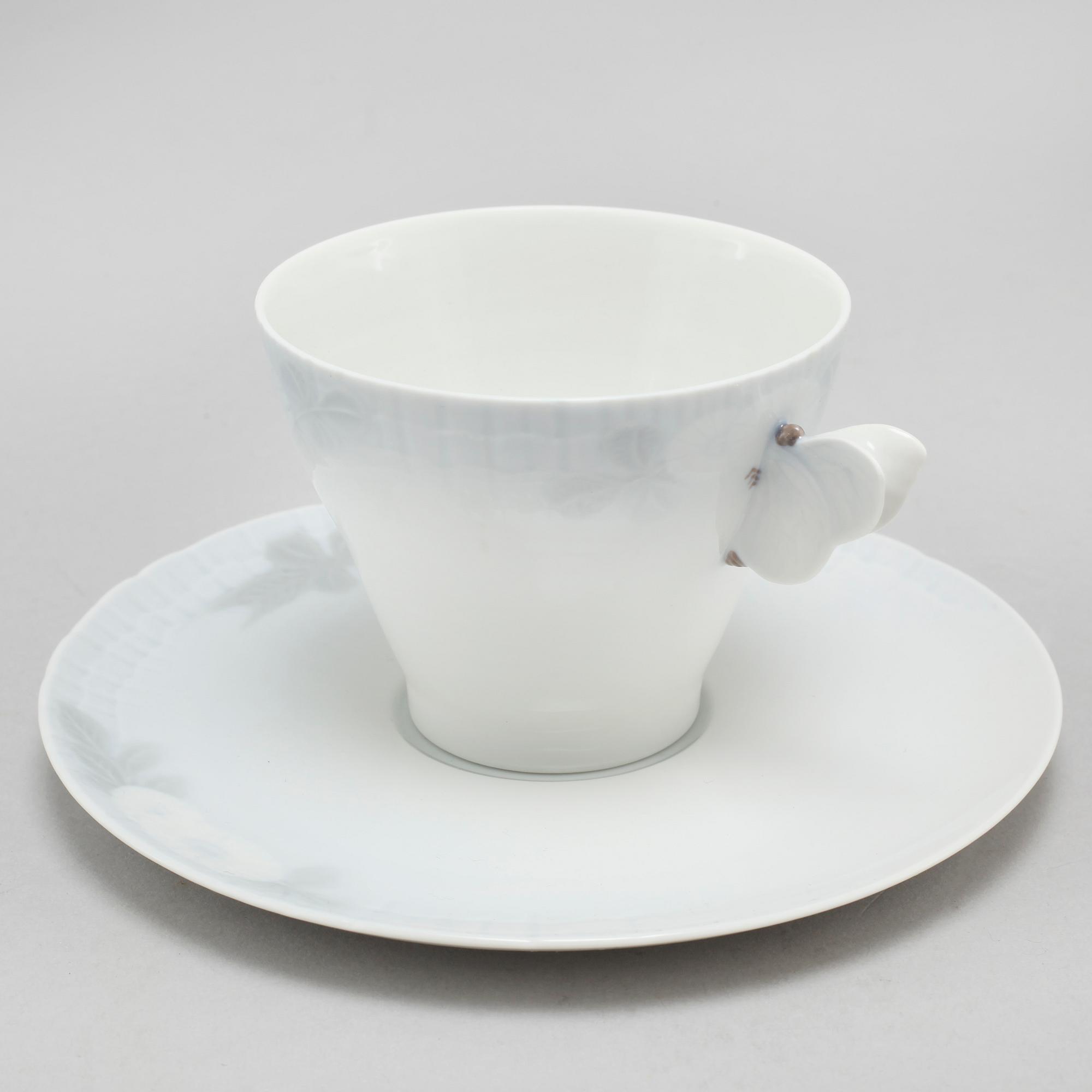 A porcelain set of tableware of 41 pcs "Midsummer Night's Dream", Royal Copenhagen, 20th century.