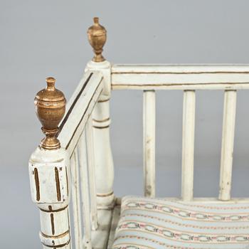 SOFFA, gustaviansk provinsarbete, 1800-talets första hälft.