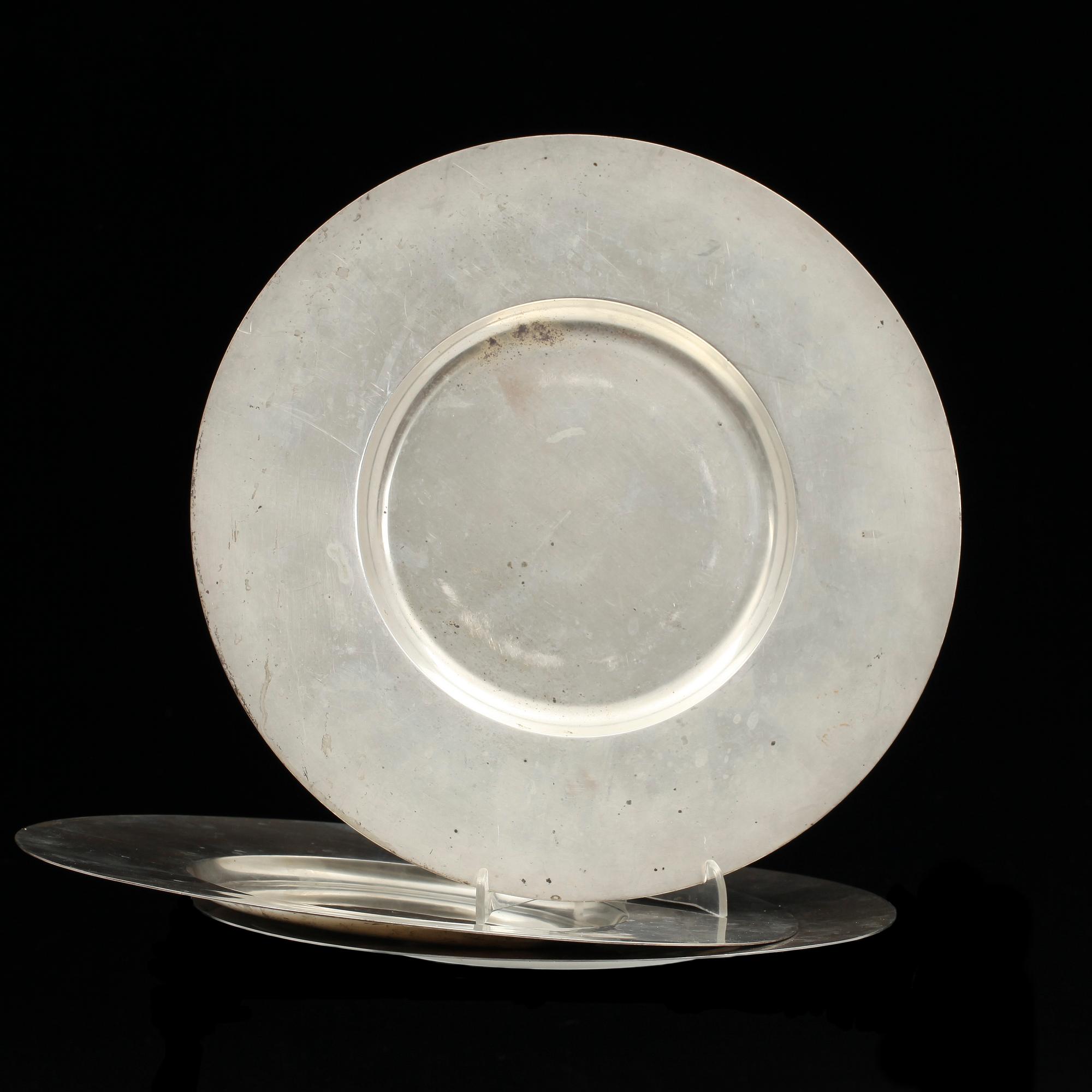 TALLRIKAR, 2+1, Sterling silver, Borgila 1935-53, ca 1200 g.