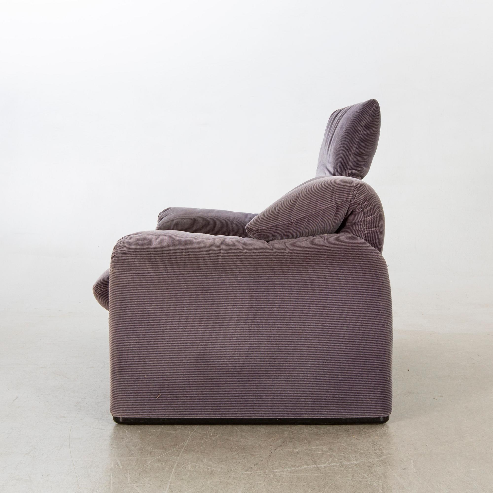 Vico Magistretti, soffa, "Maralunga", Cassina, Italien, 2000-tal.