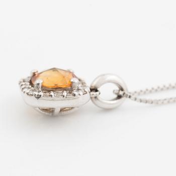 Necklace with orange-brown rose-cut sapphire and brilliant-cut diamonds.