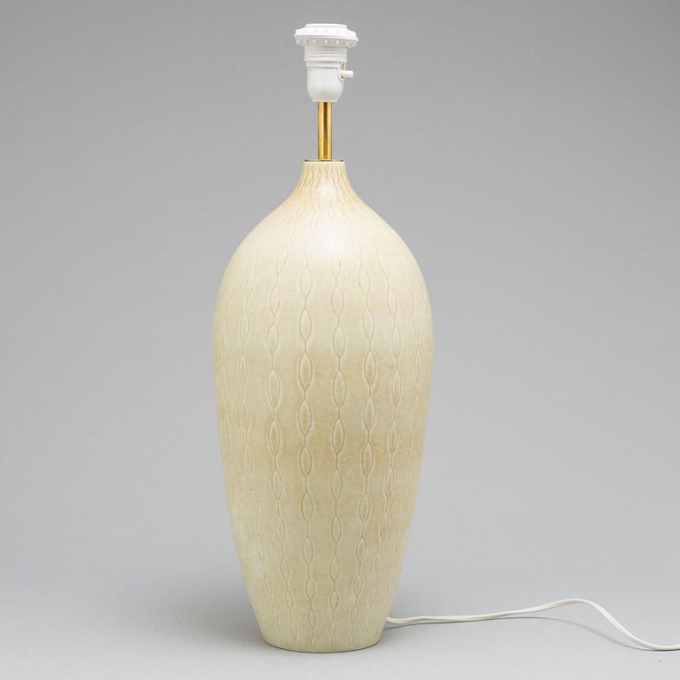 CARL-HARRY STÅLHANE, an eggshell glazed stoneware table lamp, Rörstrand Ateljé, Sweden 1950's.
