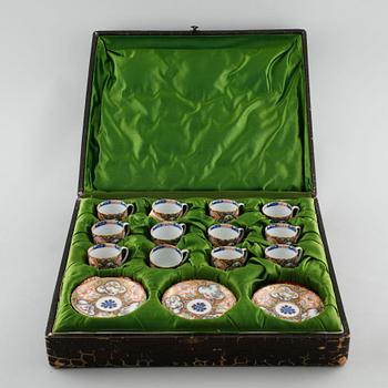 12 porcelain cups, probably Japan, around the mid 20th century.