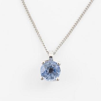 Necklace 14K white gold with sapphire.