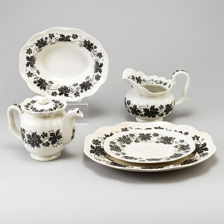 ARTHUR PERCY, a 61 piece service "Vinranka svart" for Gefle in the third quarter of the 20th century.
