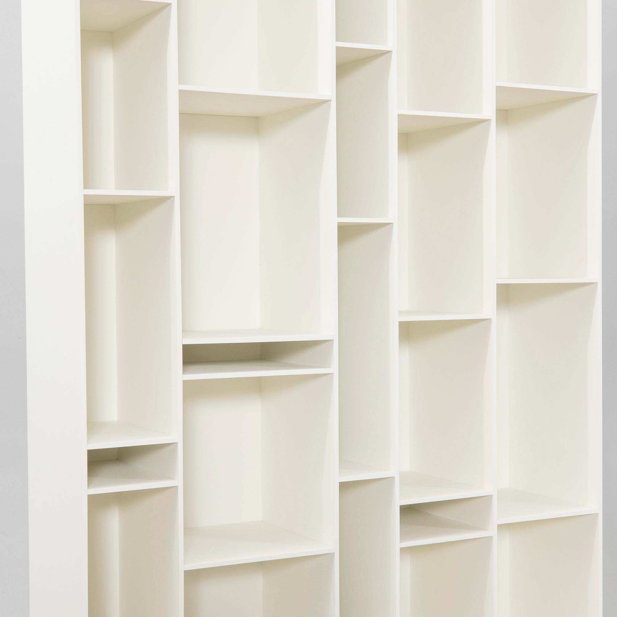 Bookcase "Random Shelf" designed by Neuland Industriedesign for MDF Italia.