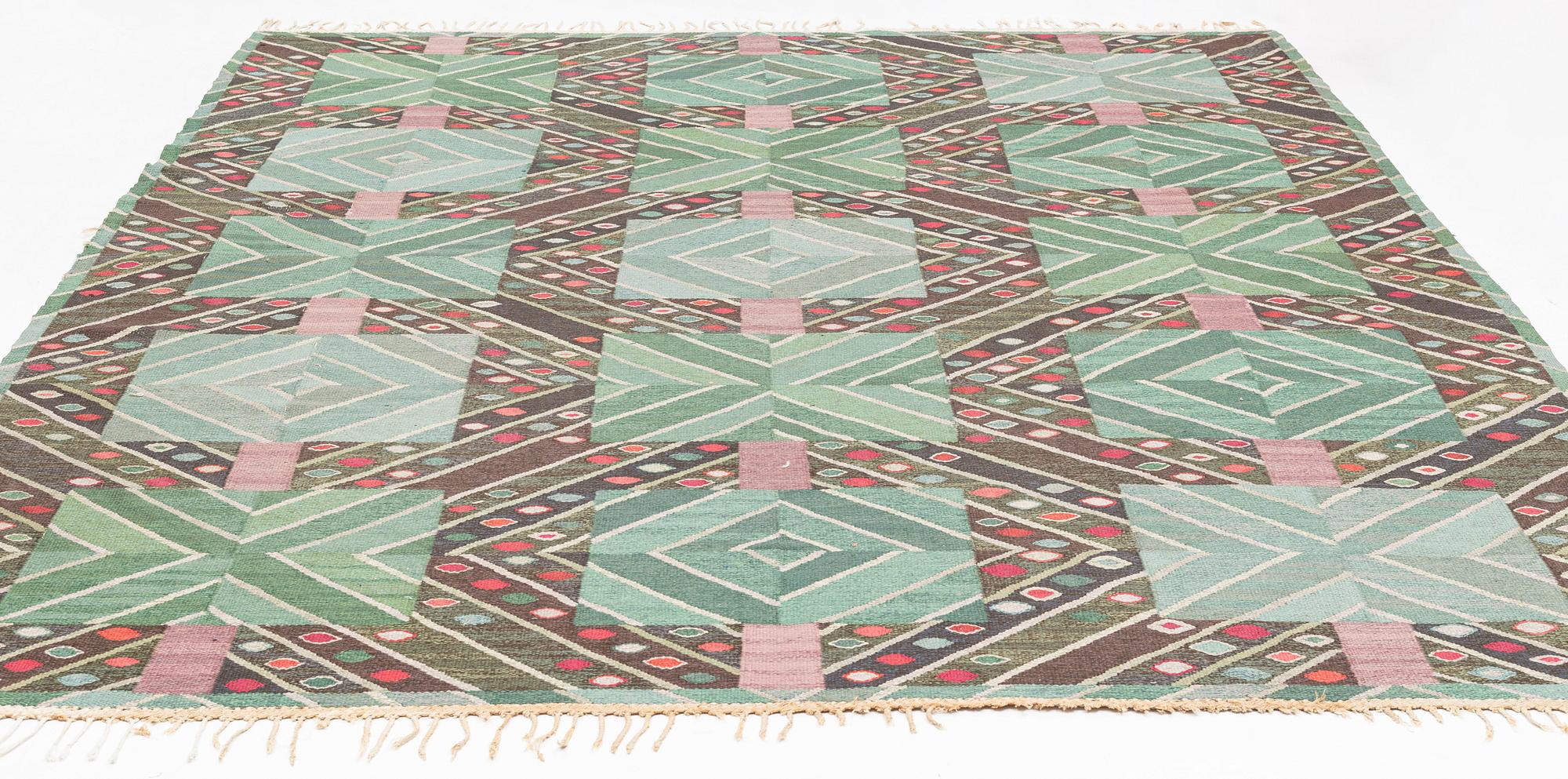 Marianne Richter, matta "Strålar, grön", gobelängteknik, 332 x 269 cm, signerad AB MMF MR.