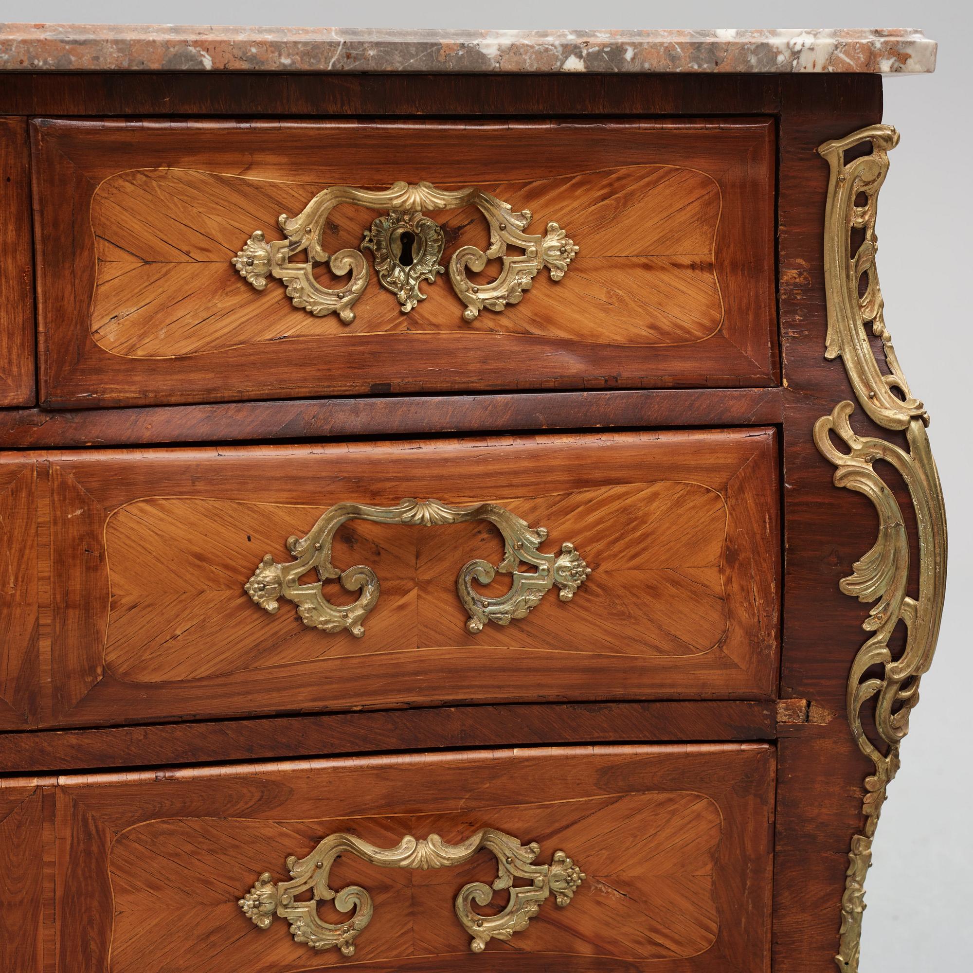 Byrå, Frankrike, 1700-talets mitt, Louis XV.