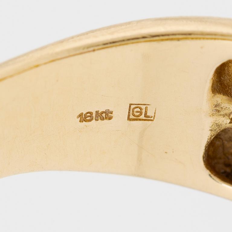 Ring och hängsmycke, 18K guld med ametister och åttkantslipade diamanter.