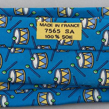 Hermès, three silk ties.