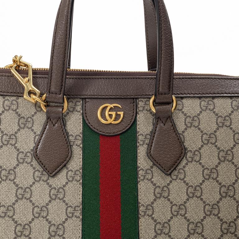Gucci, An "Ophidia GG medium" bag.