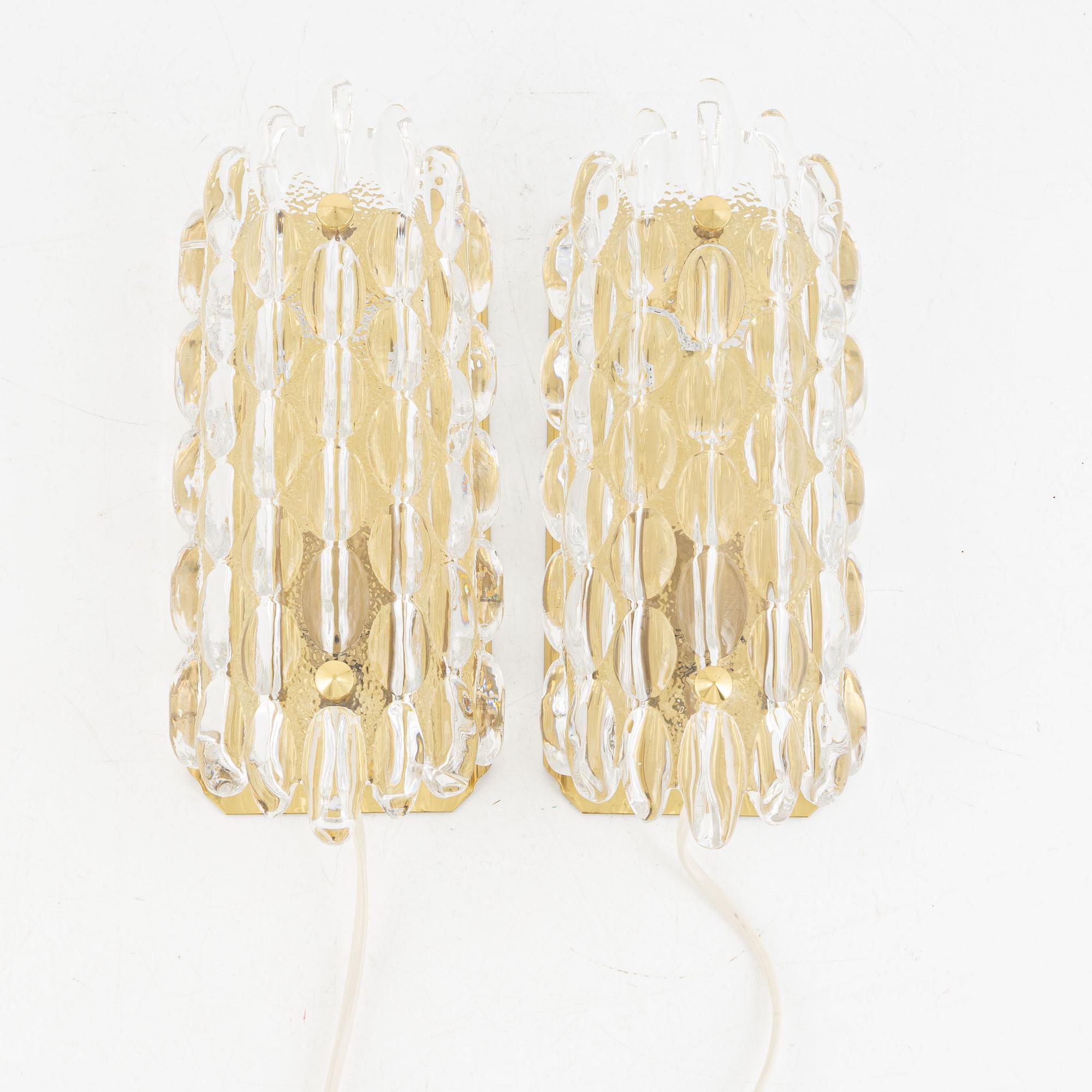 Carl Fagerlund, vägglampor, ett par, Orrefors, 1900-talets andra hälft.